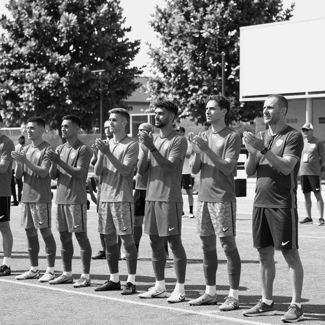 Sergio Camello và bảy bàn sau bảy vòng: Vallecas đào lại lớp trầm tích của 'Pentapichichi'